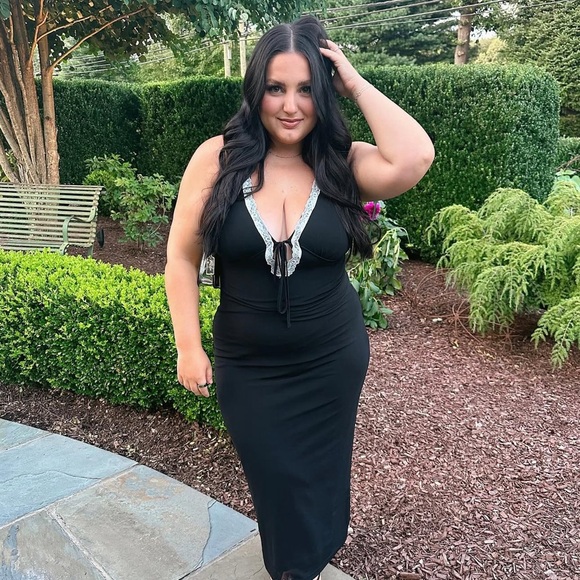 LULUS MESH MIDI DRESS WITH WHITE LACE - Picture 1 of 2